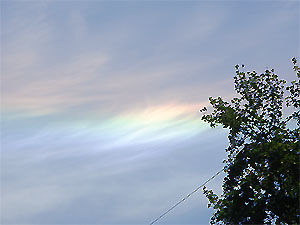 CIELOS DE ARCOIRIS PREVIO AL SISMO....