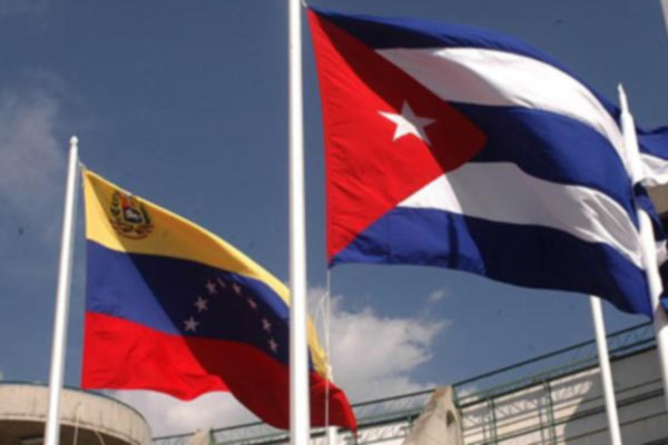 CUBA VENEZUELA BANDERAS